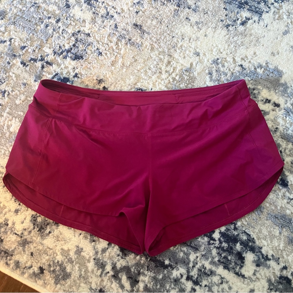 Lululemon 2.5 speed up short
